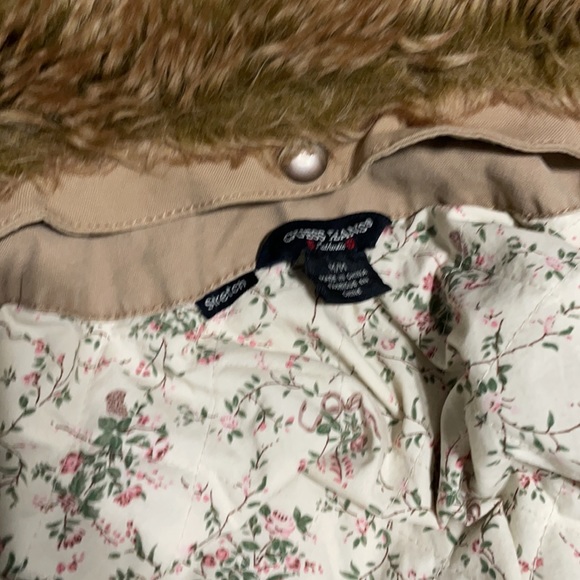 Guess Jacket - Picture 8 of 9